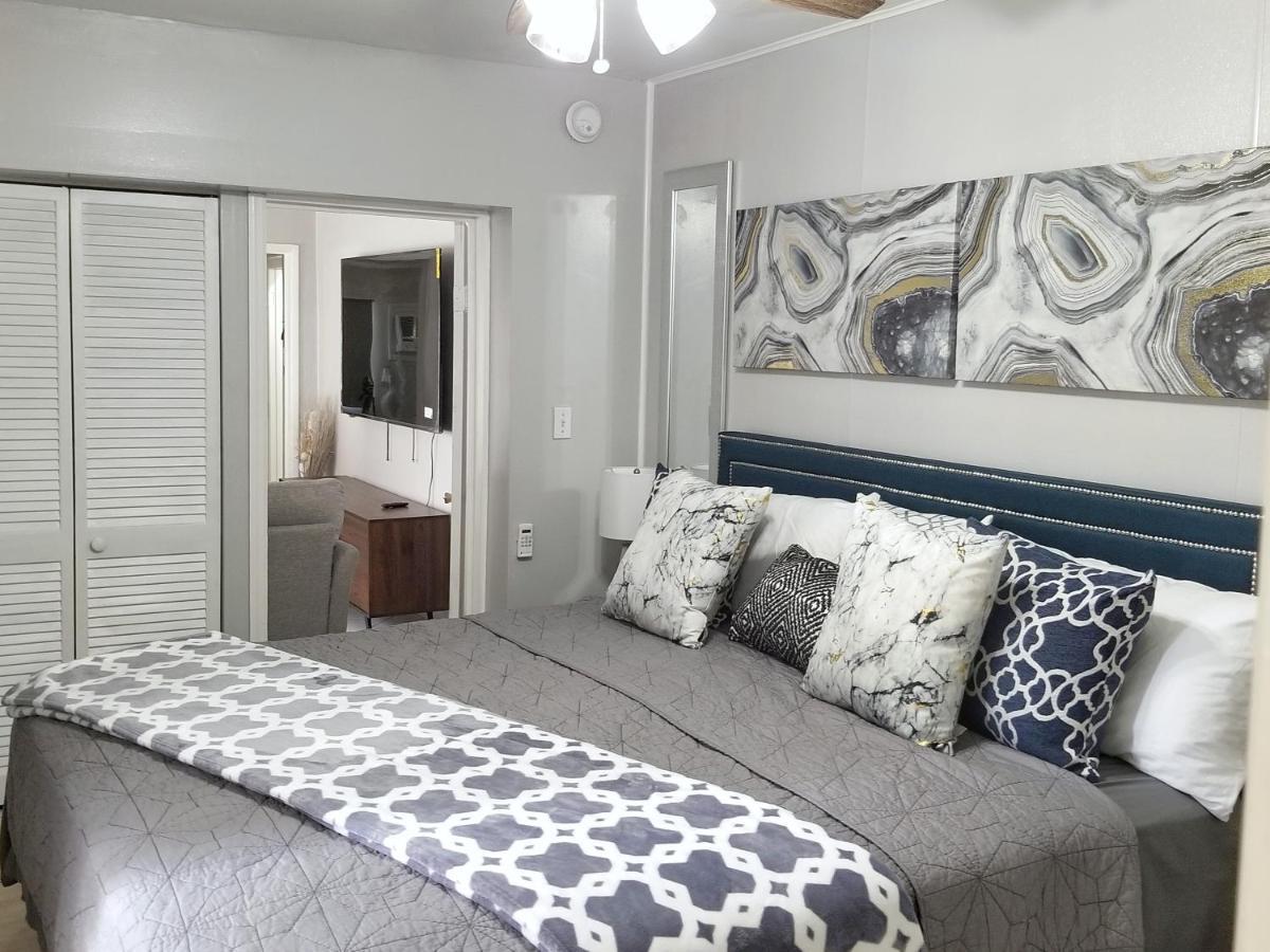 ميرامار Glam Apartment 5 Miles From Hard Rock Stadium المظهر الخارجي الصورة