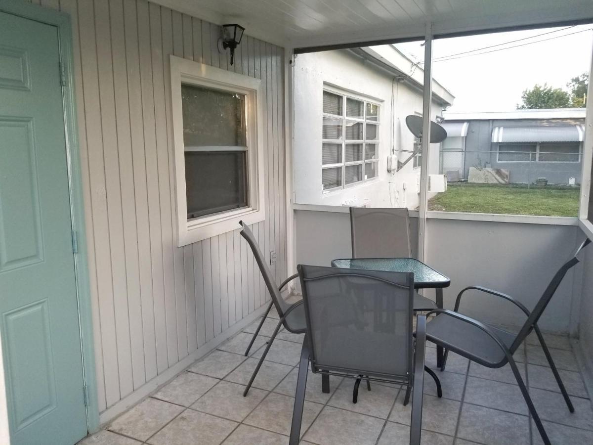 ميرامار Glam Apartment 5 Miles From Hard Rock Stadium المظهر الخارجي الصورة